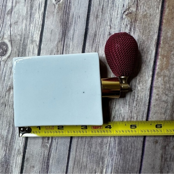 Vintage Empty Fragrance Perfume Bottle Pink Floral Taiwan Atomizer White Ceramic - Picture 11 of 11